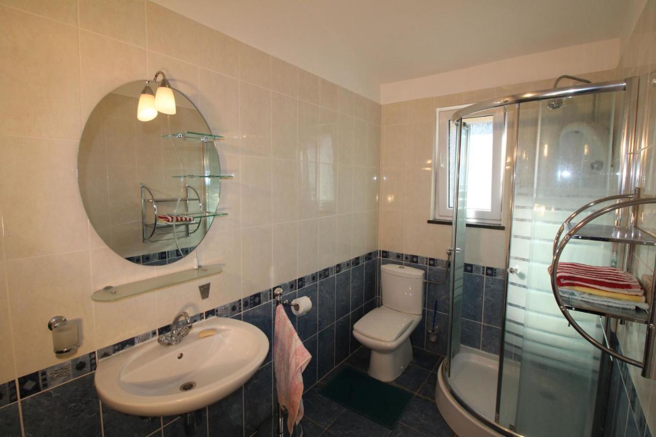 Makarska Centre & Free Private Parking Apartment Exterior foto